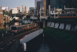 takashiyasui:  Everyday life in Tokyo