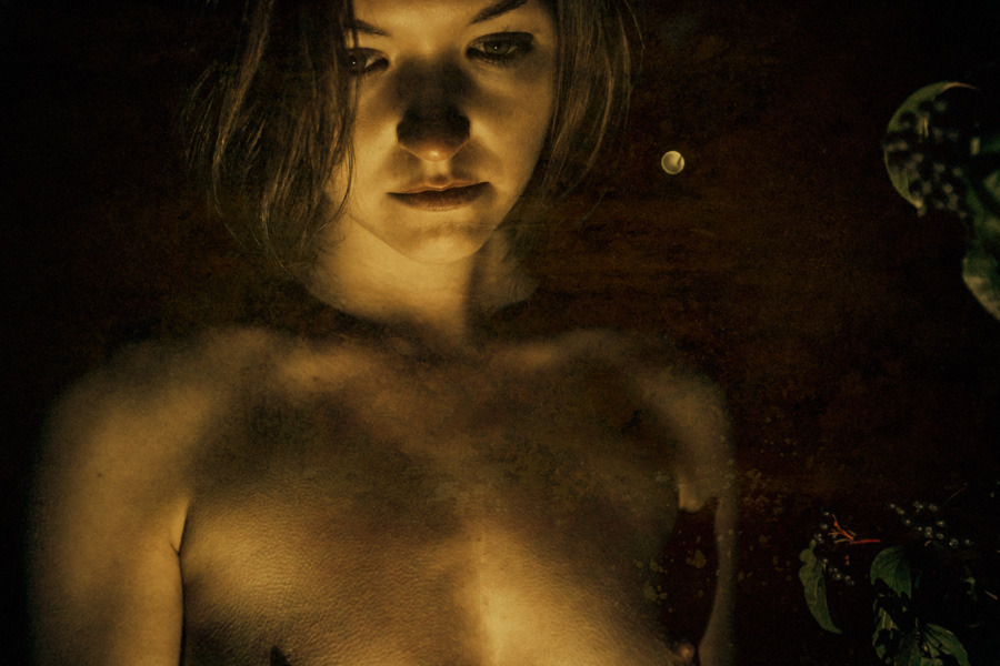 elenahelfrecht:  woodlouseinglenook:  Model: MePhotographer: Antje Kroeger See the