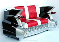 bluesfortheredson:  Rockabilly sofa… 