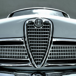 motoriginal:  Alfa Romeo Milano Giulietta T.I.- (by archifra -francesco de vincenzi-)