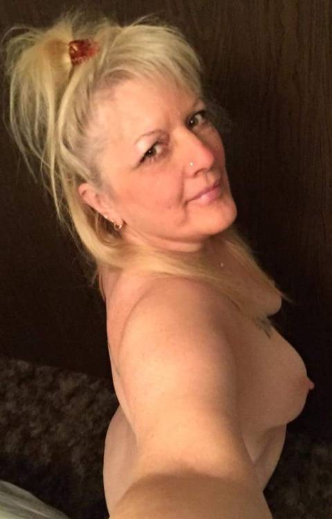 danettalynette: privateturnspublic: Make me public property! I am public property!