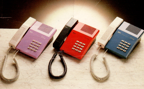 ISKRA ETA 900Elektronski Telefonski Aparat  (tr. Electronic Telephone Device)