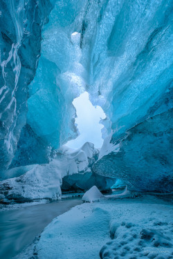 cornersoftheworld:  Vatnajökull, Iceland