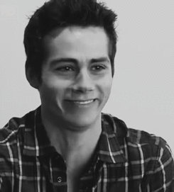 stilinskitime:  Dylan O’Brien + laughs