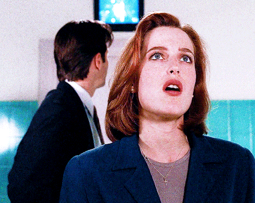 dailytxf:THE X-FILES | 4.06 — “Sanguinarium” (1996) Yeah, there’s magic going