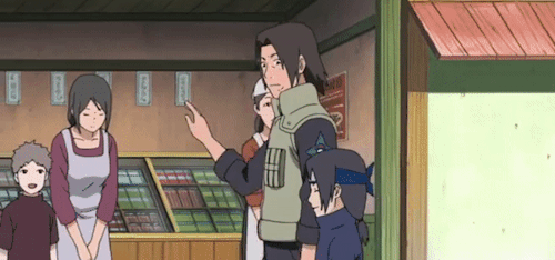 flirtsuke:  SHIPPUDEN REWATCH —>Uchiha Boys + b l u s h i n g |    {episode: 453}   also…how come no one talks about fugaku blushing when he gets a little attention?! 