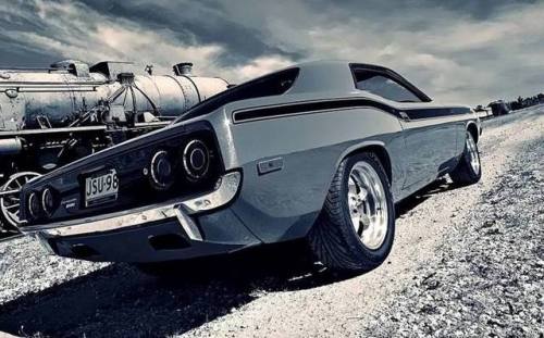 jacdurac:  It’s on my wish list. … ‘cuda