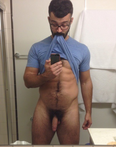 fleshbank:  Yummy Hunter.