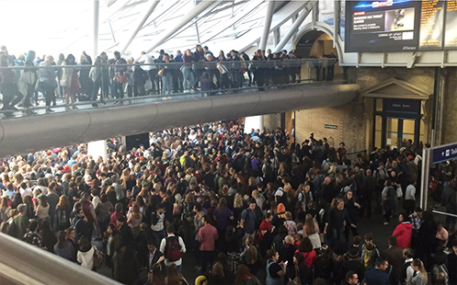 dailypotter:King’s Cross station today, the 1st September 2017