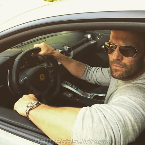 Sex everthekinkier:  daidegas:  Jason Statham’s pictures