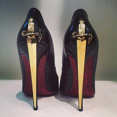 @cesarepaciotti Heels cut like a dagger