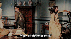 myfairgolightly:#when you’re having unexpected company and your mom goes nuts