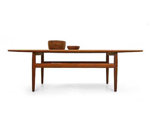 Grete Jalk, coffee table, 1960. Solid Teak. Made by Glostrup, Denmark. Via René berlin