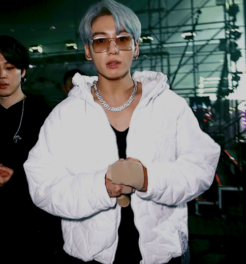 Jungkook In This Fit (cr.namuspromised)