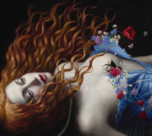 Chie Yoshii1. Adoration of the Virgin2. Amor Fati3. Before the Storm4. Blossom of Maladies5. Cards6-