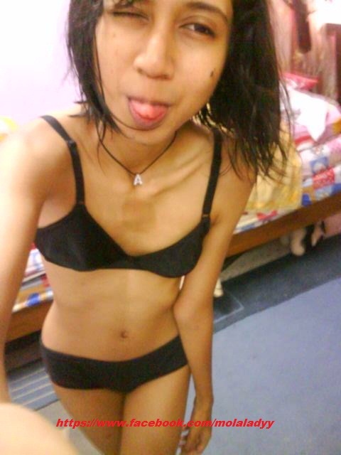 crazyfrogmas3434243242:awek jb cun beb….budak hot…. (y)