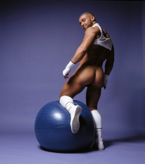 François Sagat loves to play with big balls