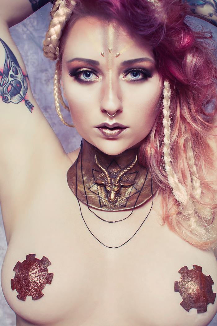 necianavine:  Necia Navine by Marco Edelman for Maskarada 