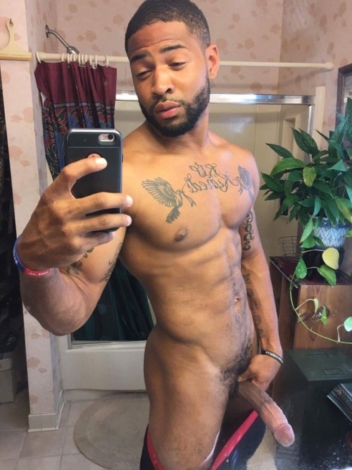 blackiemike: dallasfreakynigga: ace5man: muzicalgenius88: notty06twopointo: thisistoosexy: Daddy all