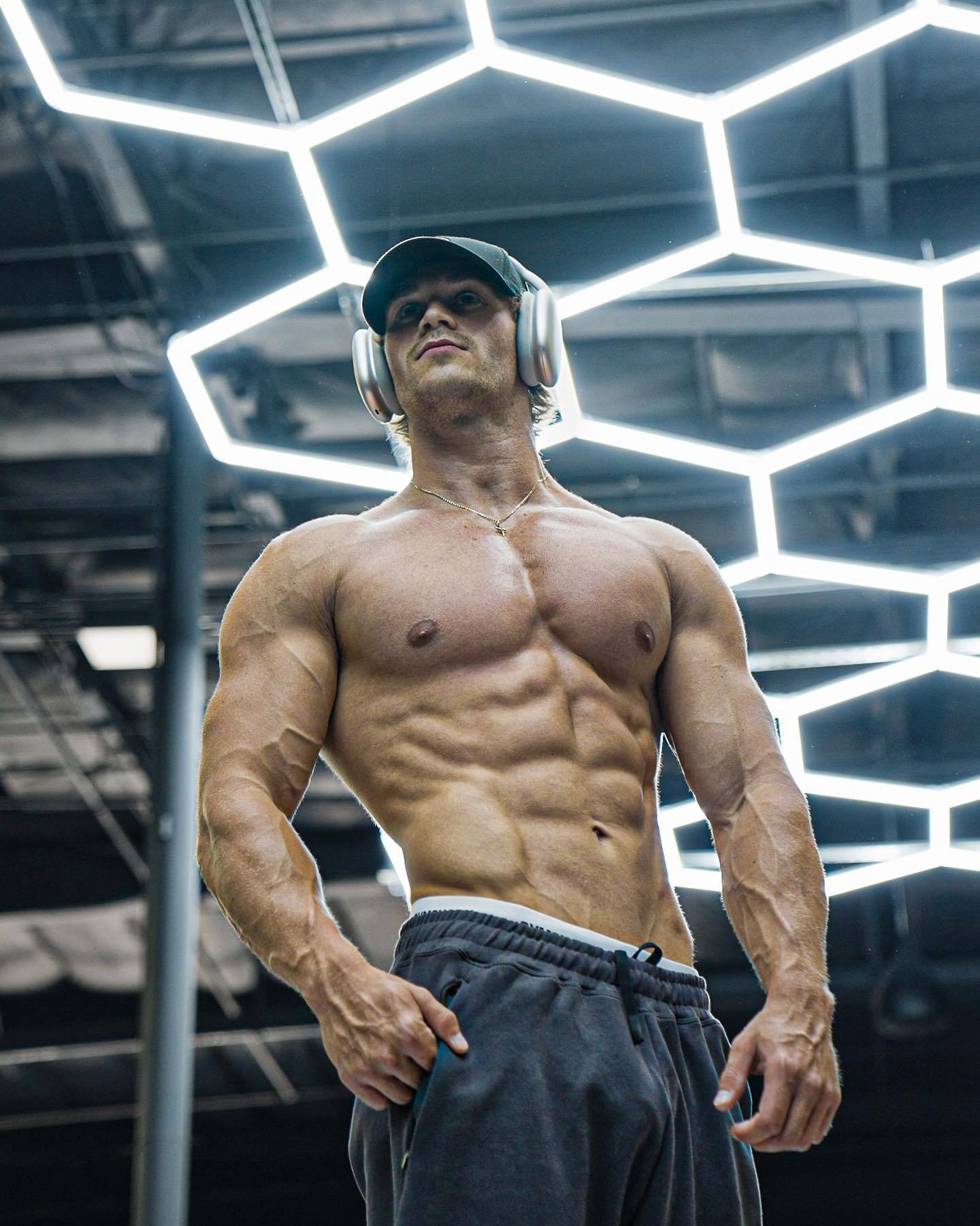 brandon starr on Tumblr