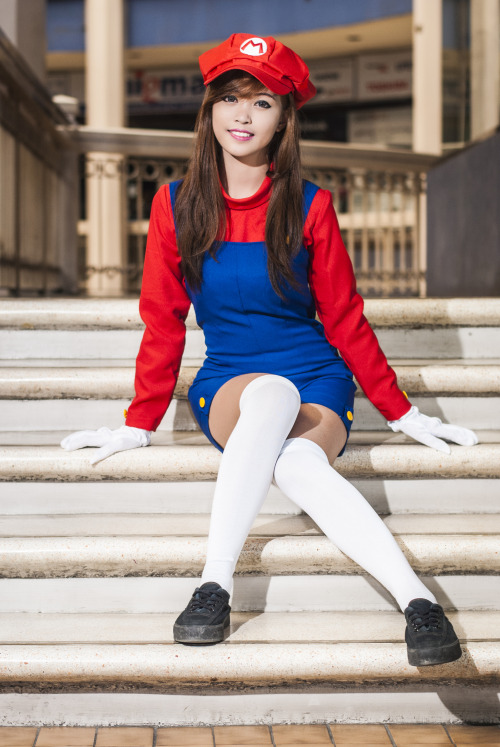 tuweafea:  oohh mario que penetrable estas *-*  