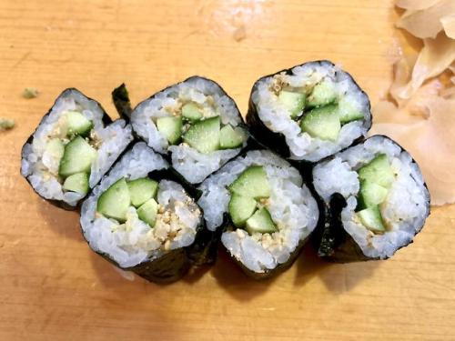 sushiboisterous:Kappa Maki: Sushi Hayata, Osaka, JapanFound here