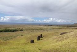 i-will-be-the-first:  Un poco mas y soy todo un profesional jajajajaja #easterisland #isladepascua #cassi #thebesttravelever #cassiprofesional