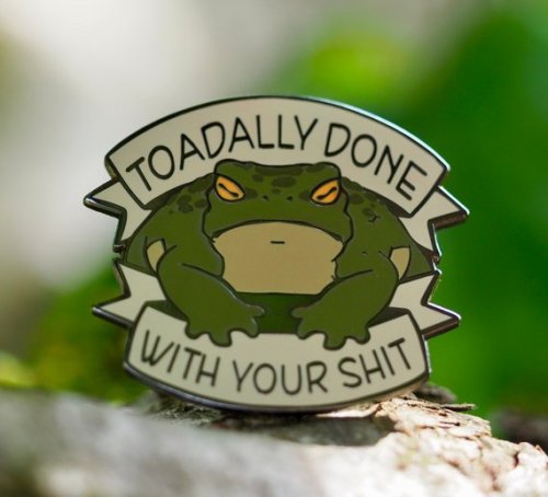 littlealienproducts:Fed Up Frog Pins byFrogDrops