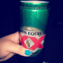 My Friday night! Yes!! #DosXX #StayThirstyMyFriends #TallBoys