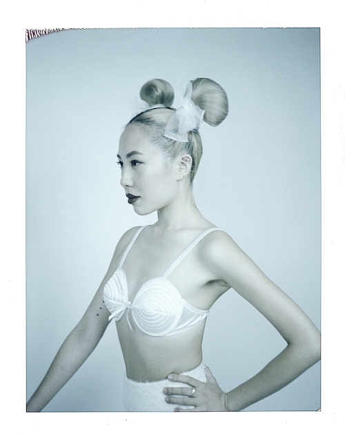 Pearl Girl Magazine worked together with designer Lisa Leung of Creepyyeha to shoot her latest colle