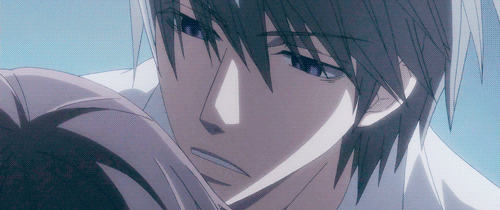 shiruba-tsuki:  Even at 22, you never stop being cute… I love you. Happy birthday. 