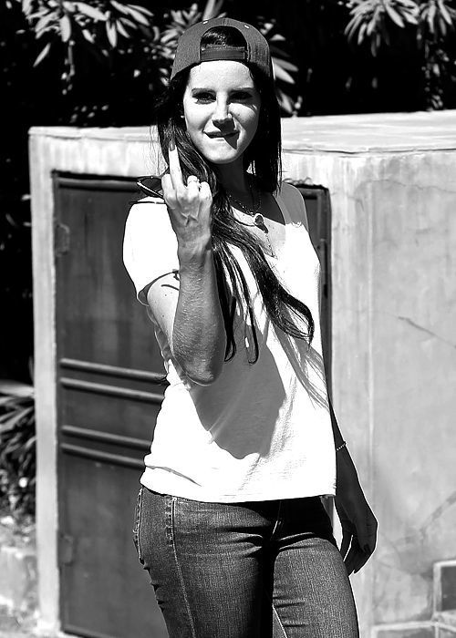 dayswithoutbliss:  Lana del rey on We Heart It - http://weheartit.com/entry/119480822