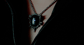 tumblr_oeafc0vsNF1r3yjqqo6_400.gif