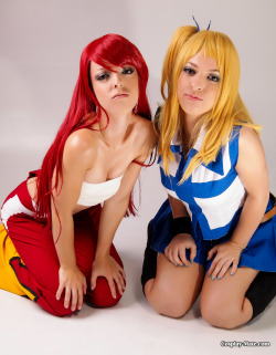cosnakedplay:  Erza x Lucy - Fairy Tail 