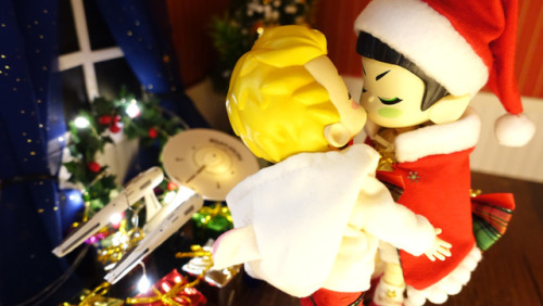 “Sorry,Jim……I haven’t Christmas present for you. ”“No,you have