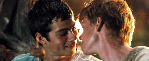 Dylan Obrien and Thomas Sangster Sexy