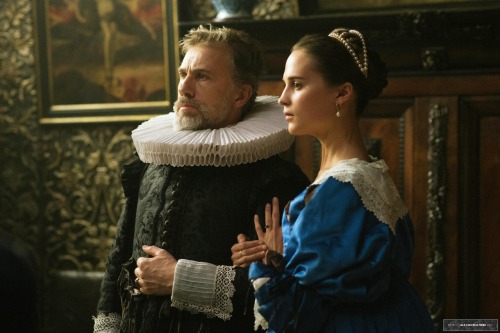 New stills of Dane DeHaan, Christoph Waltz and Alicia Vikander in Tulip Fever (2017)credit