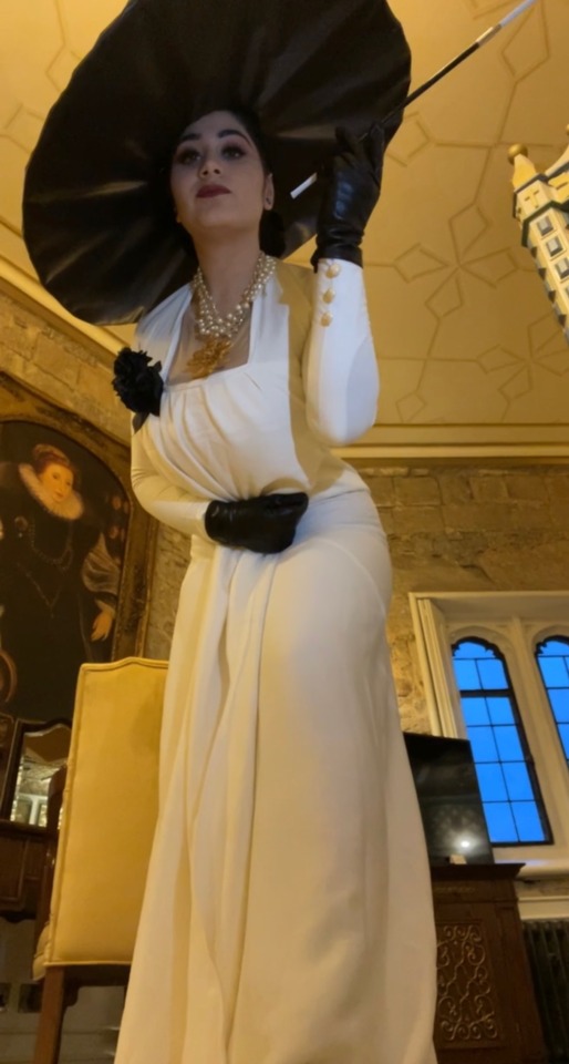 Lady Dimitrescu Cosplay