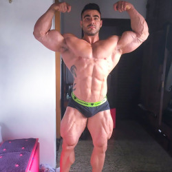 worldbodybuilders:  Rafael Brandão.