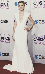 waitingforyoutowalkin:wardrobe porn  → Taylor Swift↳ white dresses
