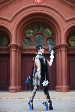 lisa-lou-who:  I’m trying to get in the habit in using other social media, because Facebook is driving me nuts &gt;.&lt; Blargh. Luckily, Tumblr seems like an awesome place, so here I am! Here’s my Bayonetta cosplay, from Bayonetta 2 (should be released