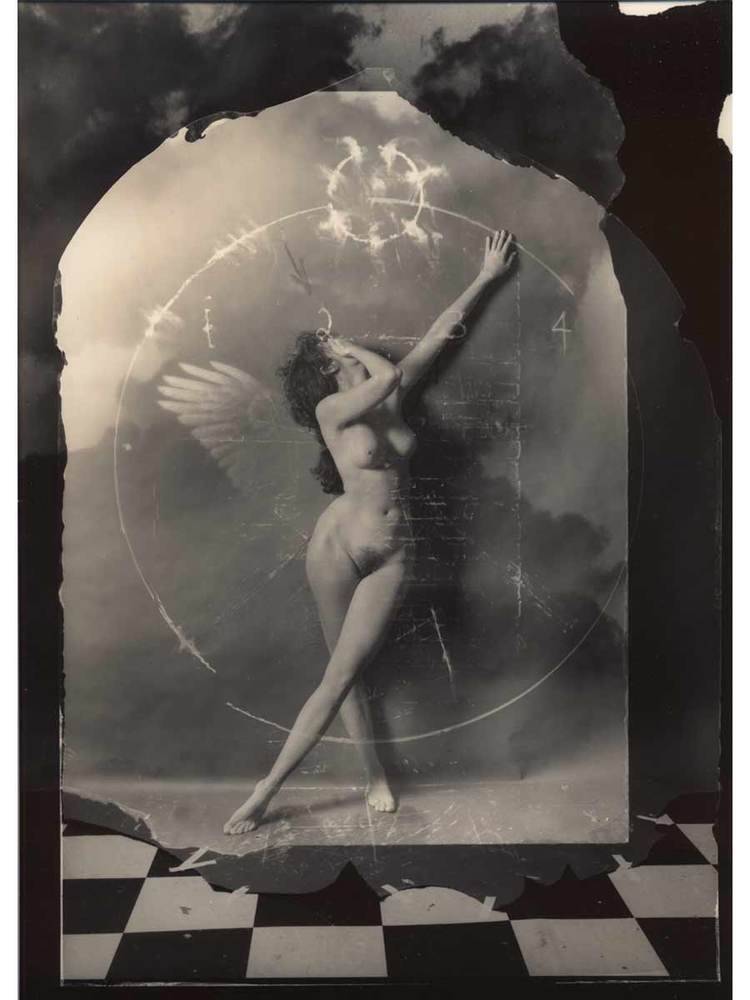 stiffbrush:  alpha-venus:  🅰️Vincent Serbin  I have a print of this photo hanging
