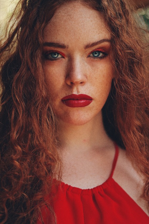 redheadlover1848:  alexandramadar:  Image from today’s shoot! Model - Alexandra Madar (Instagr