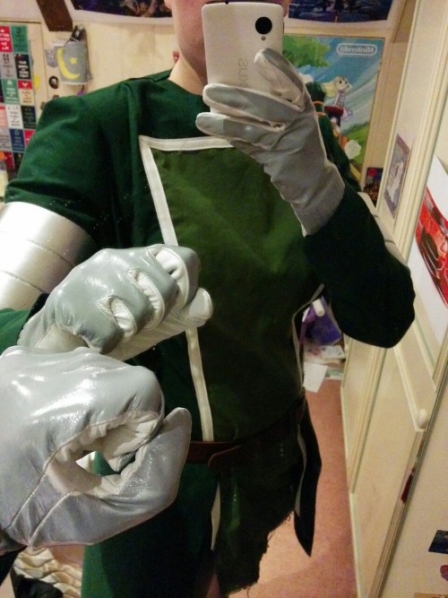 So tonight had planned to complete the upper coat with collar+ cuffs but I painted my gloves before 