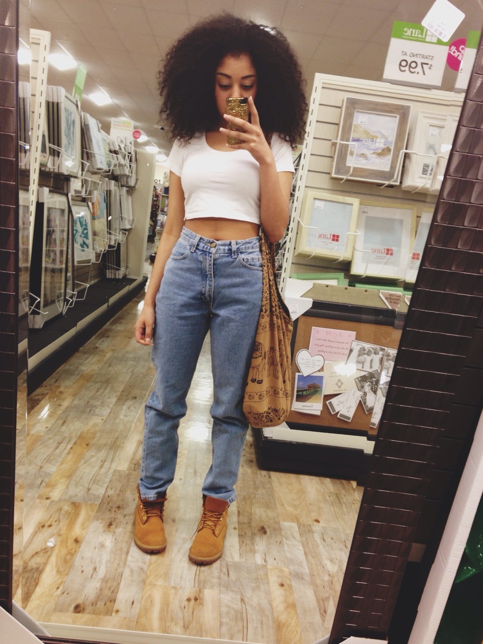 nzurianne:  I should be helping my mom shop but … Sup tho