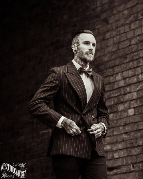 apothecary87:  #dickiesmithmodel, the Kingpin of the #Apothecary87 Distillery.   www.apothecary87.co.uk  #TheManClub  Clothing: @thomasfarthinglondon  Hair: @jimmy_cutthroat