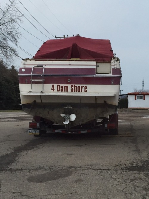 Look at this boat I saw