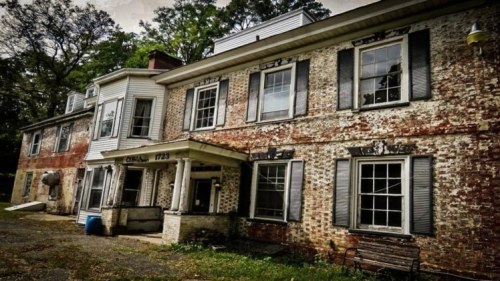 WHITE HILL MANSIONNew JerseyOne of the most haunted locations in New Jersey is a home that is nearly