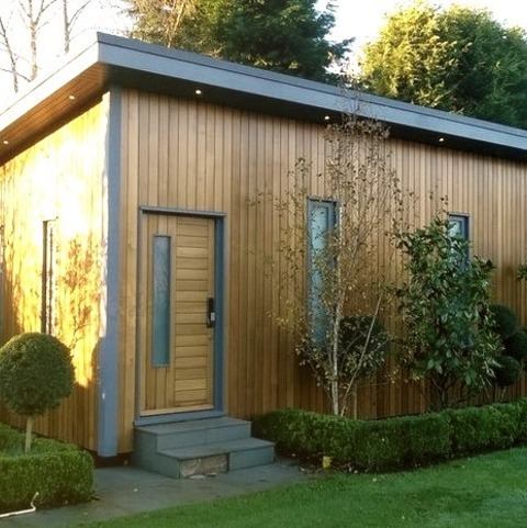 Garage Large (Cheshire)