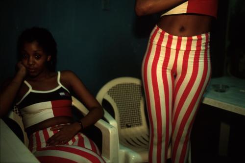 grrrndma:  phyllium: David Alan Harvey Local women at a bar just off the beach. It is not uncommon at the beach for foreigners to offer money to local women for sex. Santa Maria del Mar, Cuba. 1998.  i glanced at the first pic and immediately knew it